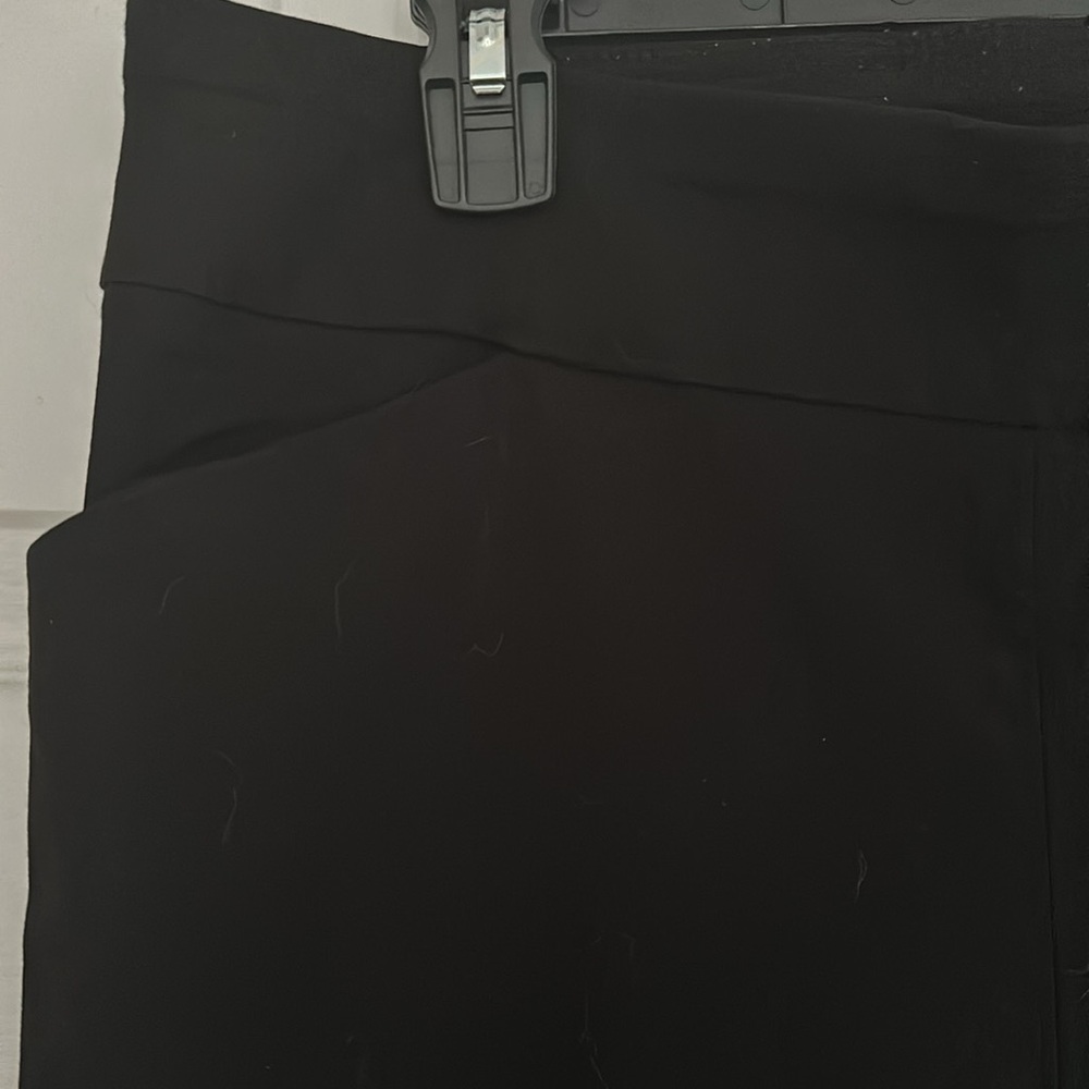 Black ankle pants - Picture 2 of 5